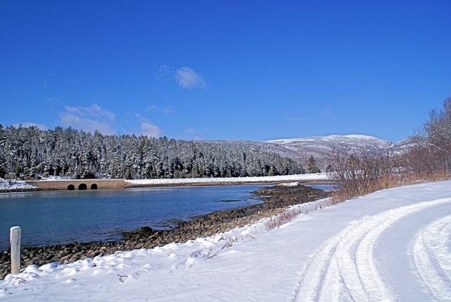 View of a gated entrance to Oceansedge in Bar Harbor, Maines